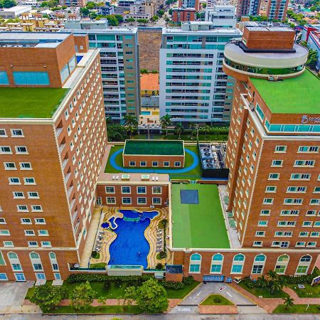 Hotel Dann Carlton Barranquilla Y Centro De Convenciones Exterior photo Aerial view of the complex
