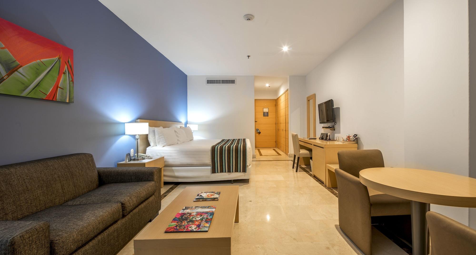 Hotel Dann Carlton Barranquilla Y Centro De Convenciones Exterior photo A room at the hotel