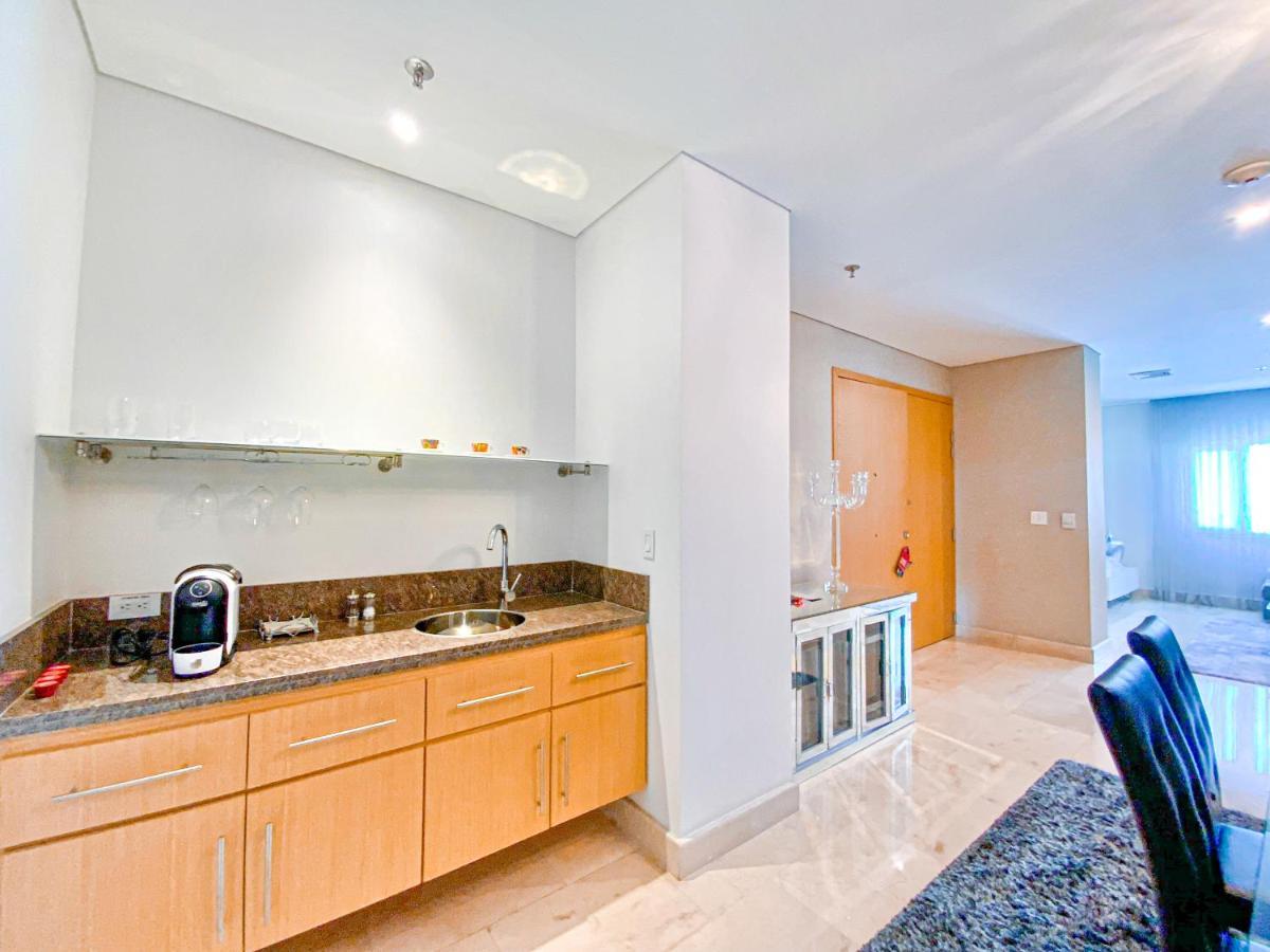 Hotel Dann Carlton Barranquilla Y Centro De Convenciones Exterior photo A typical kitchen in a serviced apartment