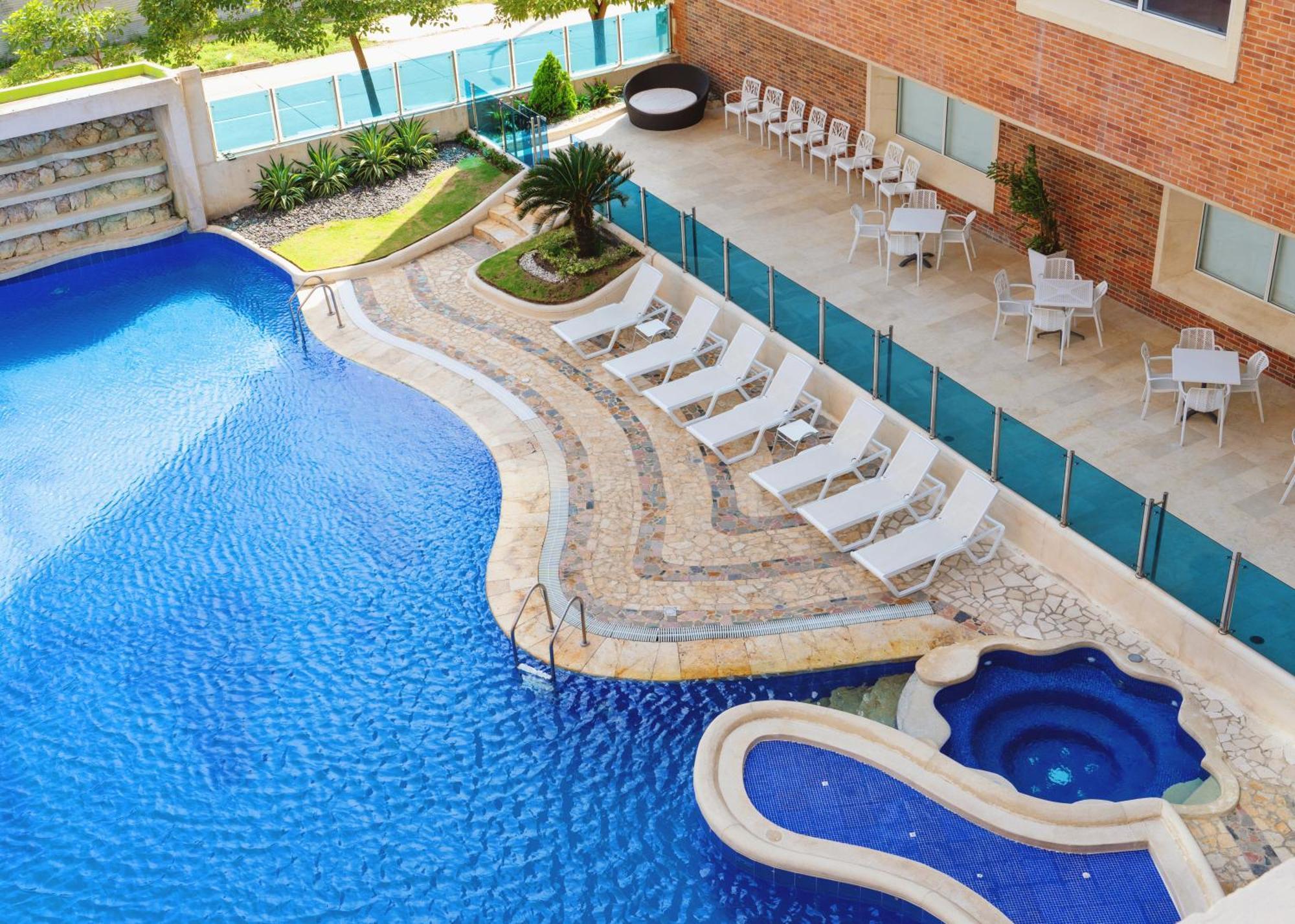 Hotel Dann Carlton Barranquilla Y Centro De Convenciones Exterior photo